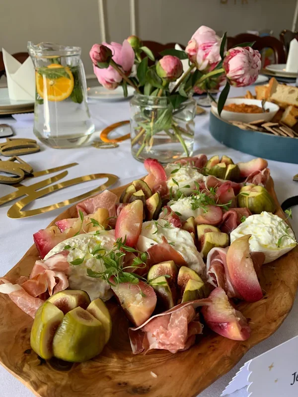 Burrata with Peaches & Parma Ham